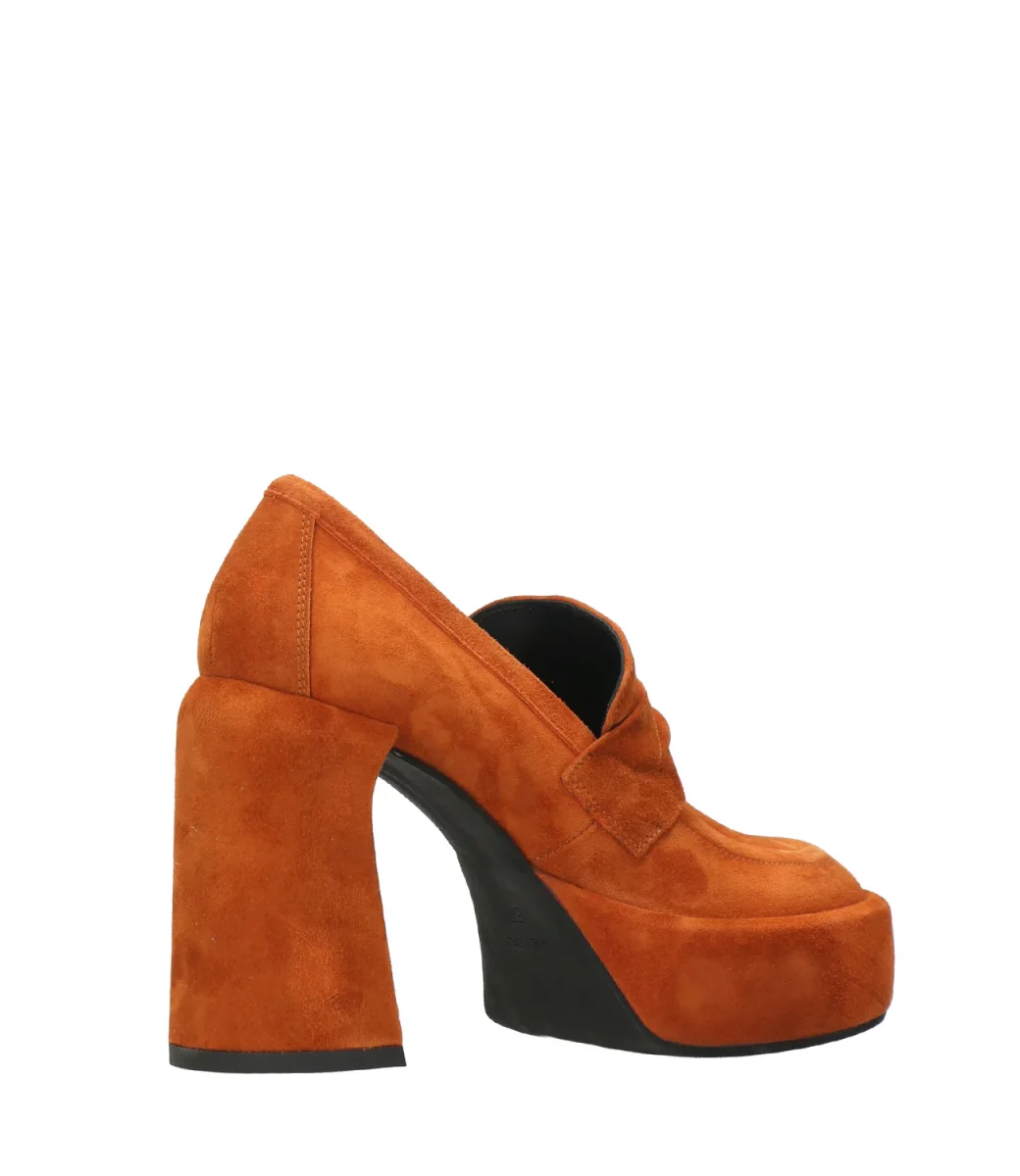 Elena Iachi | Decolletè Bruciato - immagine 4