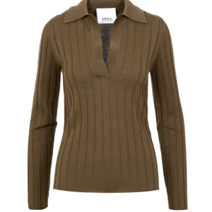 Erika Cavallini | Polo Nora Marrone