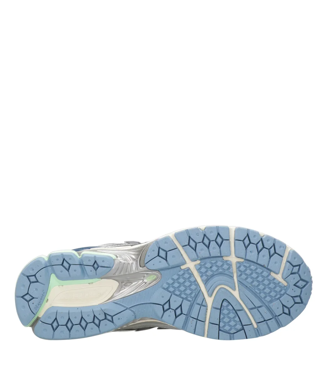 New Balance | Sneakers 1906R Argento e Celeste - immagine 7